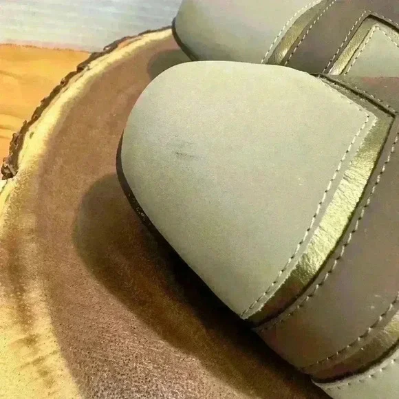 Beacon Comfort Well Two Toned Brown Tan Slip On Pumps Low Wedge Heel Size 11 W - Picture 6 of 9